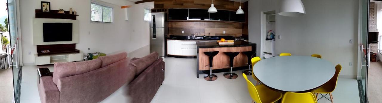 Casa Praia Da Enseada Apartamento *